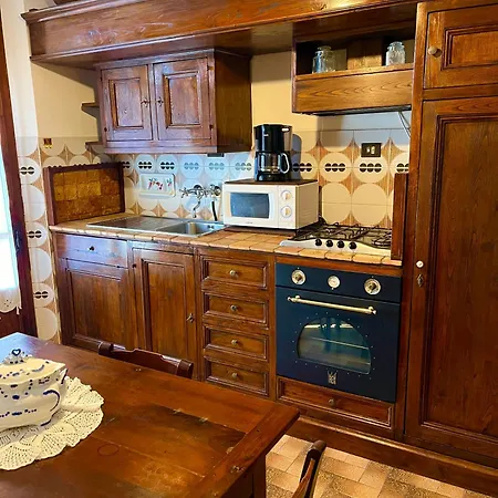 Le Dodici Querce Feriehus Cortona